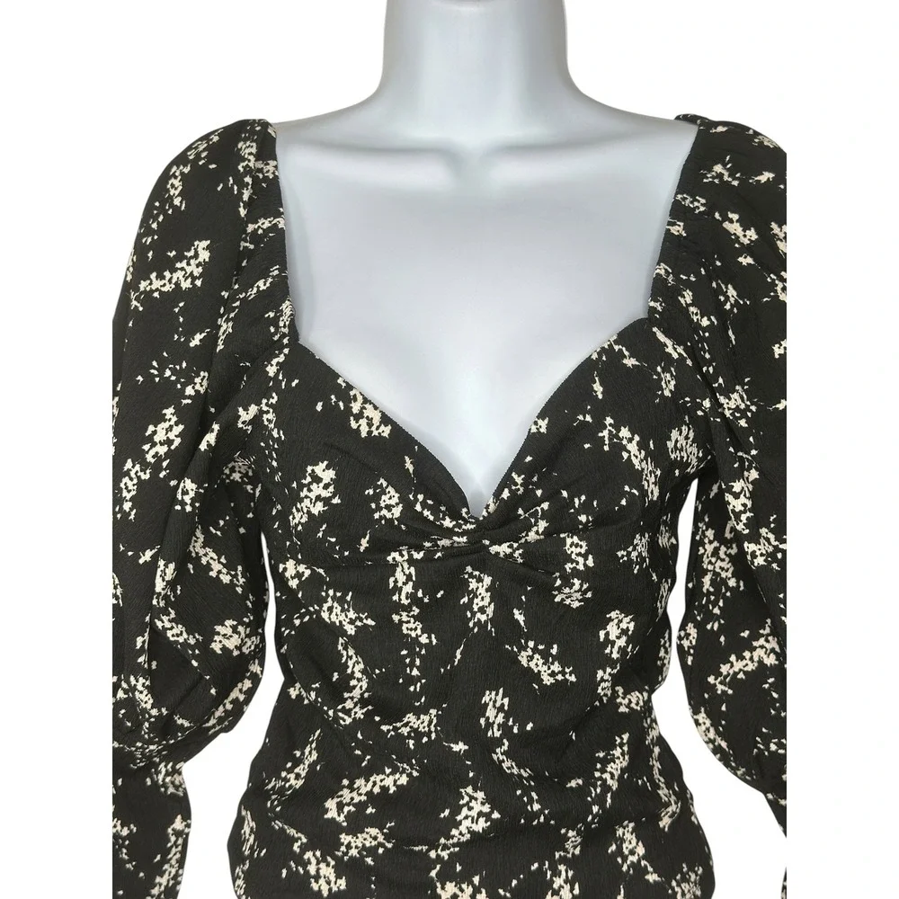 Anthropologie Blouse XS Black Floral Sweetheart Puff Sleeve Twist Front Romantic